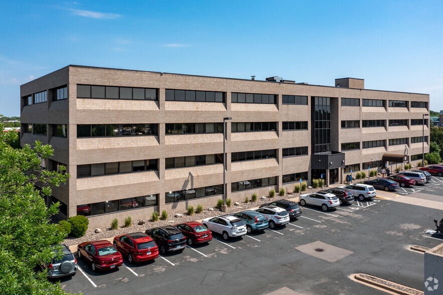 More Photos Of 9801 S Dupont Ave, Bloomington Office For Lease