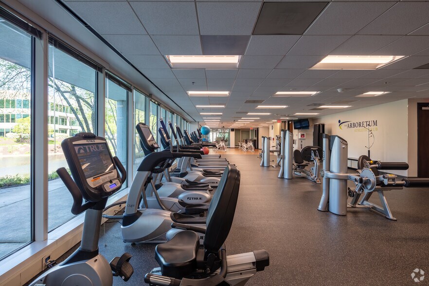 More Photos Of 300 Arboretum Pl, Richmond Office For Lease