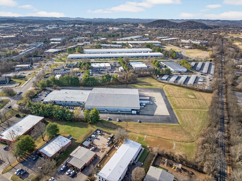 More Photos Of 147 Seaboard Ln, Franklin Warehouse For Sale