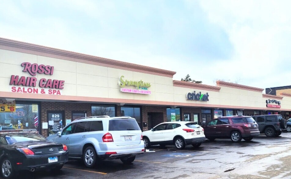 More Photos Of 801-849 E Roosevelt Rd, Lombard Unknown For Lease