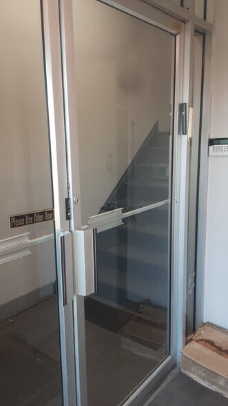 More Photos Of 209 E 11th Ave, Roselle Light Distribution For Sale