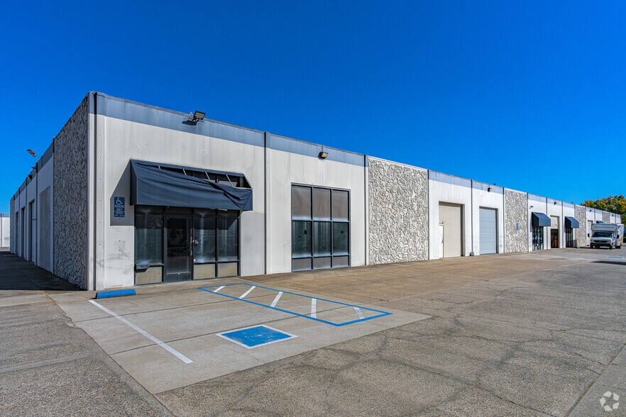 More Photos Of 10183 Croydon Way, Sacramento Warehouse For Lease