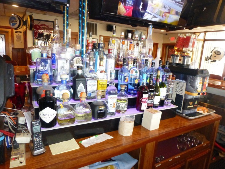 More Photos Of 359 Boston Post Rd, Westbrook Restaurant For Sale