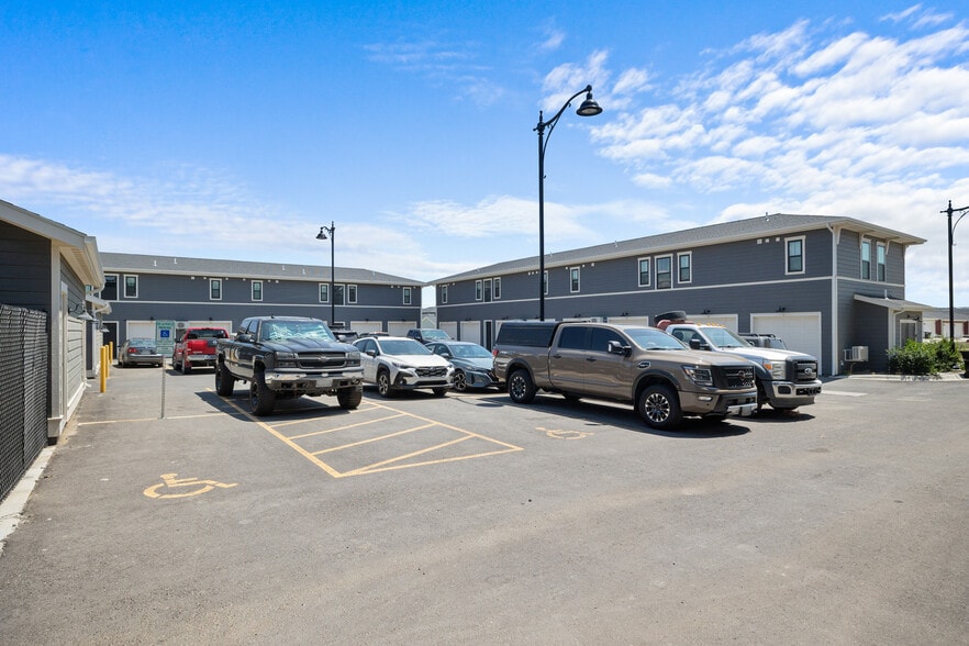 More Photos Of 1625 Annafeld Pky E, Billings Apartments For Sale