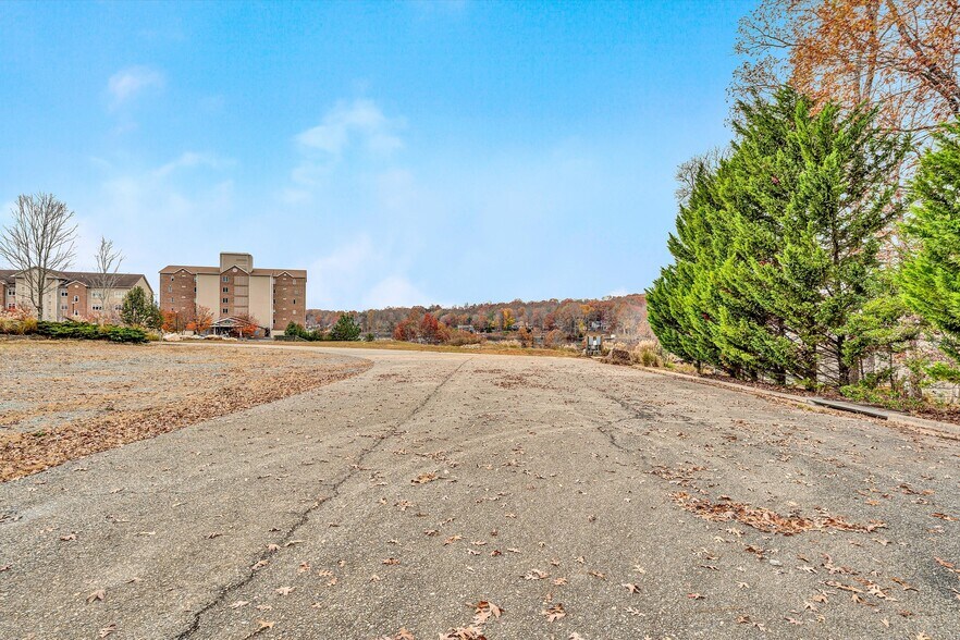 More Photos Of 1165 Graves Harbor Trl, Huddleston Land For Sale