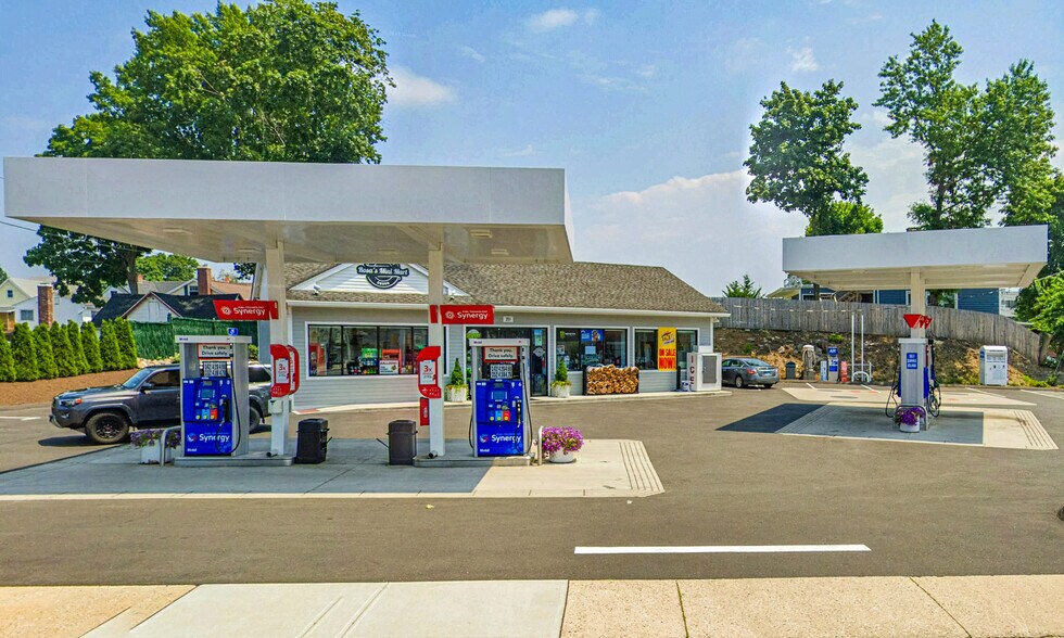 More Photos Of 351 Hope St, Stamford General Retail For Sale