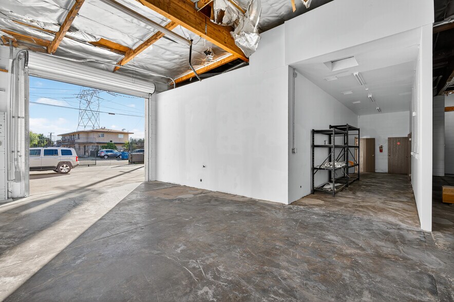 More Photos Of 7331 Hinds Ave, North Hollywood Warehouse For Sale