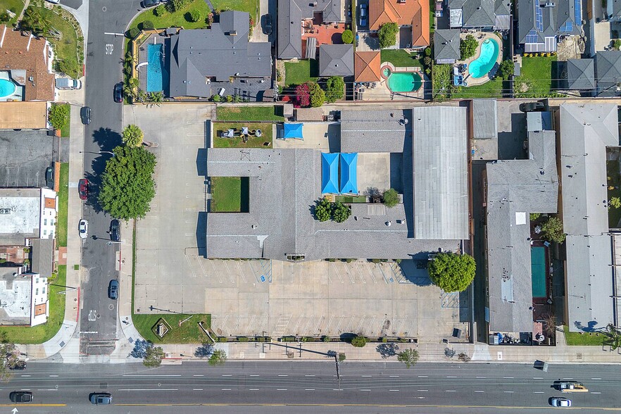 More Photos Of 7707 Florence Ave, Downey Religious Facility For Sale