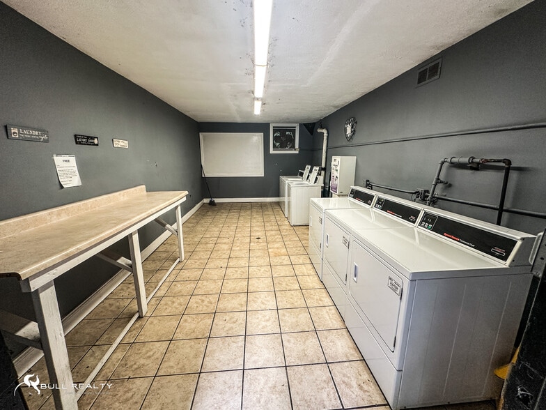 More Photos Of 1514 Northwest Dr NW, Atlanta Apartments For Sale