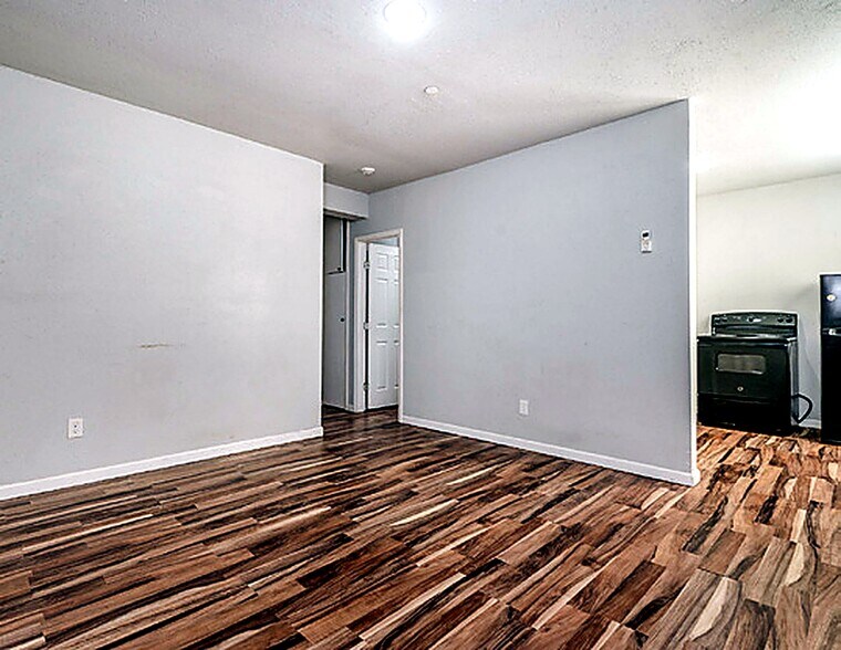 More Photos Of 701 N Mirror St, Amarillo Multifamily For Sale