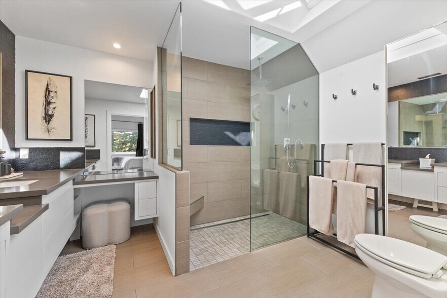 More Photos Of 1337 Creekside Ct, Healdsburg Multifamily For Sale