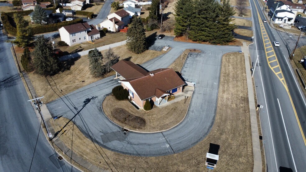 More Photos Of 3301 Easton Ave, Bethlehem Bank For Lease