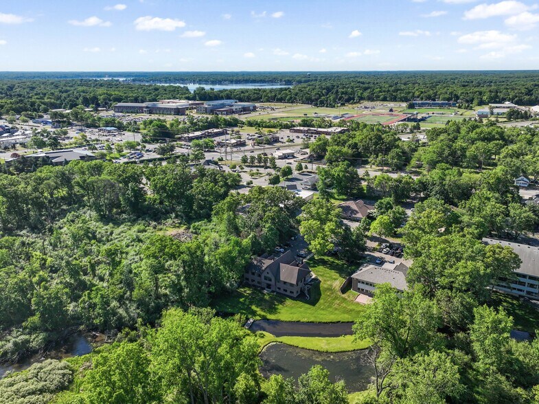 More Photos Of 440 W Centre Ave, Portage Office For Sale