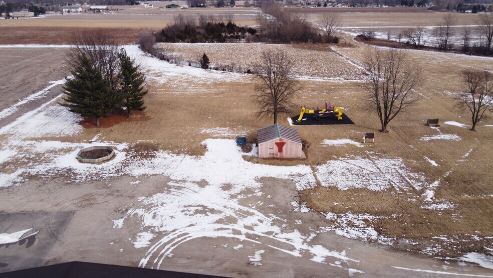 More Photos Of 1350 S Briggs St, Joliet Health Club For Sale