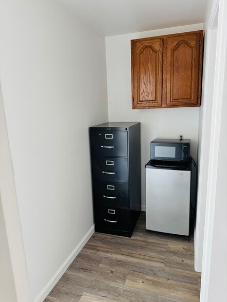 More Photos Of 602 W Madison St, Broken Arrow Self Storage For Lease