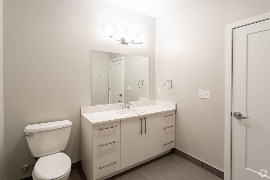 More Photos Of 490 Broadway St, Buffalo Apartments For Lease