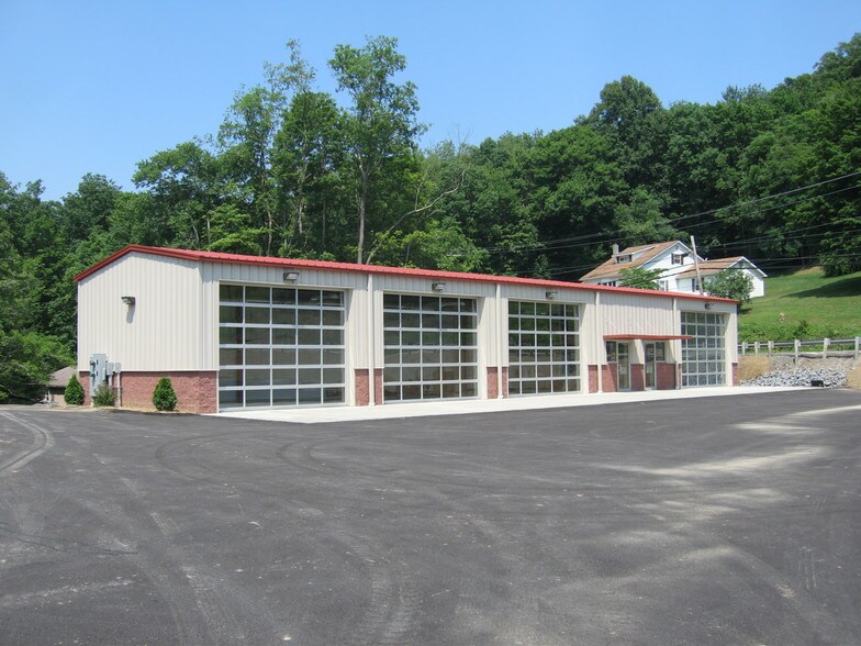 More Photos Of 1200 Business Park Dr, Morgantown Unknown For Lease
