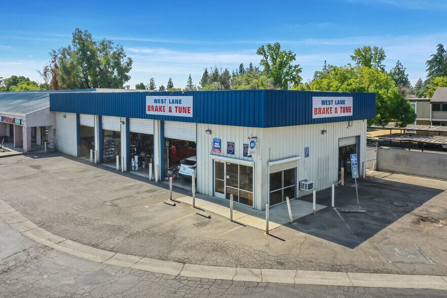 More Photos Of 8129 West Ln, Stockton Auto Repair For Sale