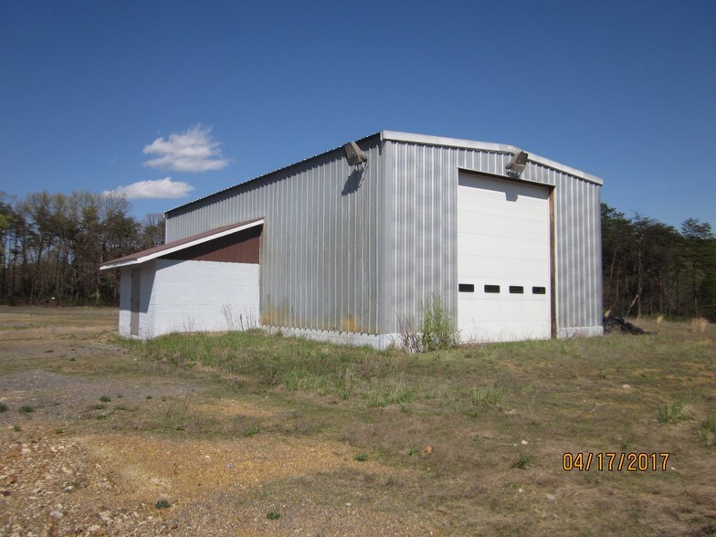 More Photos Of 4307 Valley Rd, Berkeley Springs Truck Terminal For Sale
