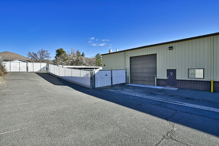 More Photos Of 1744 Forrest Way, Carson City Manufacturing For Sale