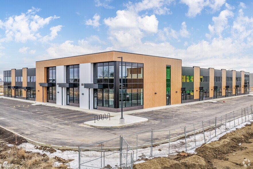 Primary Photo Of 2943 50 Av NW, Edmonton Storefront For Sale