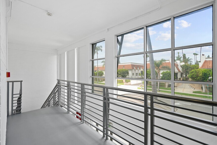 More Photos Of 2215 N Broadway, Santa Ana Medical For Sale