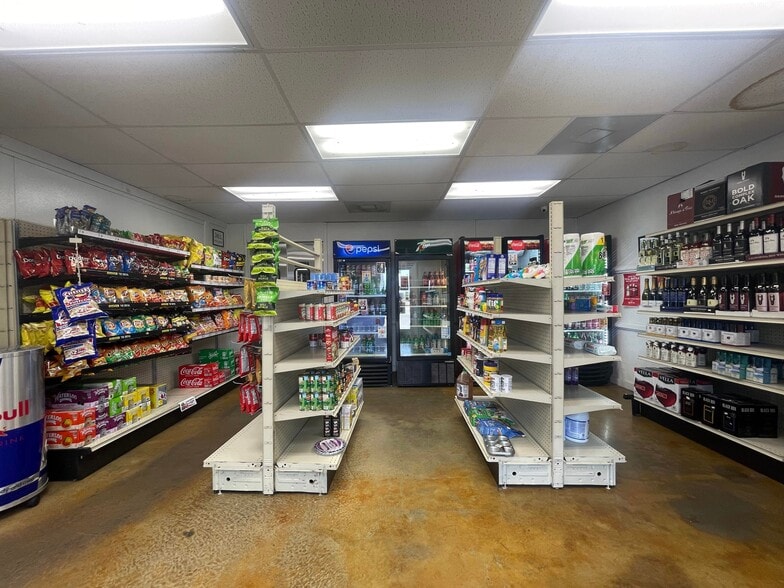 More Photos Of 2239 FM 3432, Adkins Freestanding For Sale