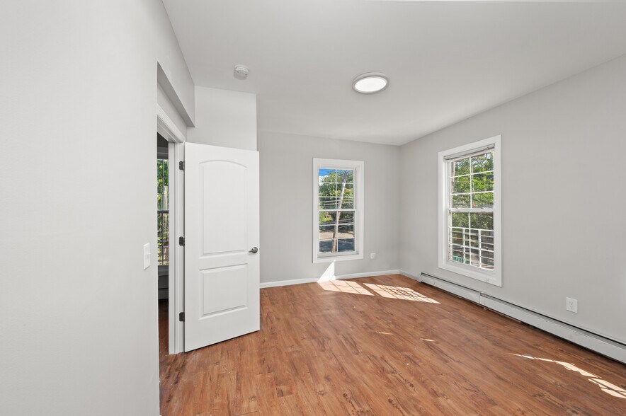 More Photos Of 110 Van Pelt Ave, Staten Island Storefront Retail Residential For Lease