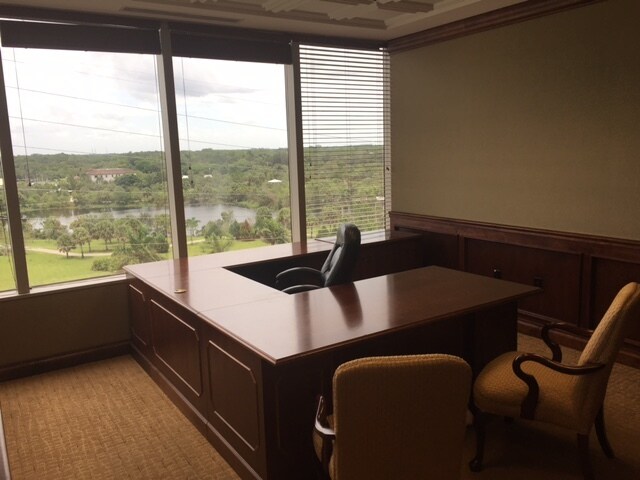 More Photos Of 2150 Goodlette-Frank Rd, Naples Office For Lease