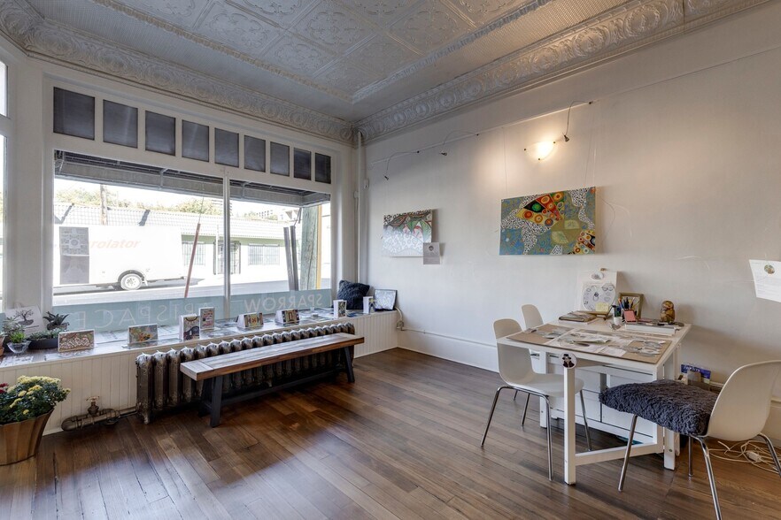 More Photos Of 606 Meredith Rd NE, Calgary Restaurant For Sale