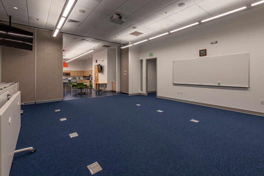 More Photos Of 310 Interlocken Pky, Broomfield Office For Lease