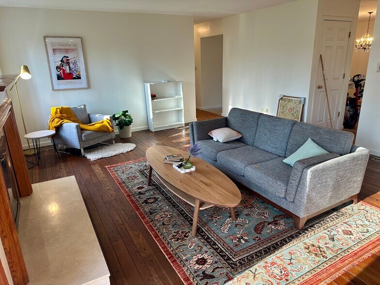 More Photos Of , Ballwin Specialty For Sale