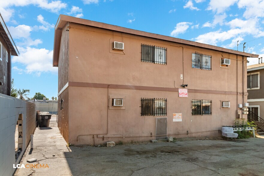 More Photos Of 1524 Mount Vernon Ave, Bakersfield Apartments For Sale