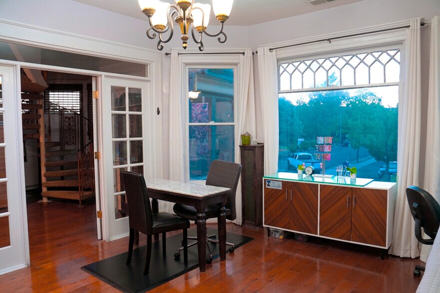 More Photos Of 242 W Liberty St, Reno Office Residential For Sale