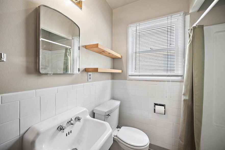 More Photos Of 1224 N Weber St, Colorado Springs Apartments For Sale