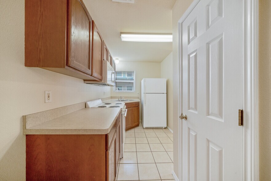 More Photos Of 414 Cupples Rd, San Antonio Apartments For Sale