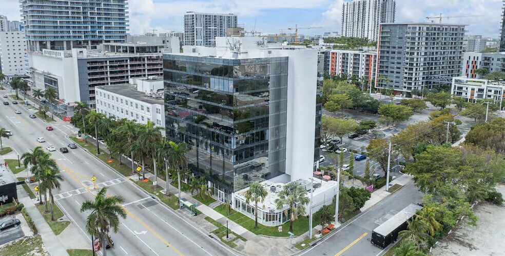 More Photos Of 3050 Biscayne Blvd, Miami Office For Lease