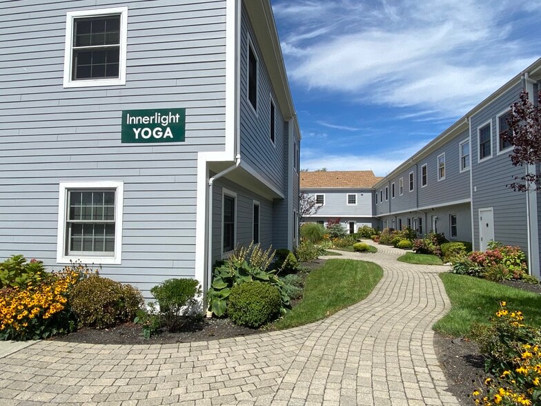More Photos Of 850 Aquidneck Ave, Middletown Medical For Lease