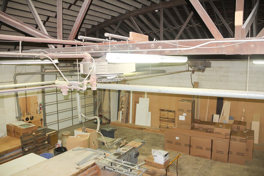 More Photos Of 9340 S Kedzie Ave, Evergreen Park Warehouse For Sale