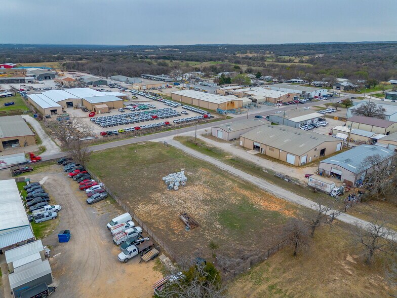 More Photos Of 1814 Barnett Dr, Weatherford Unknown For Lease