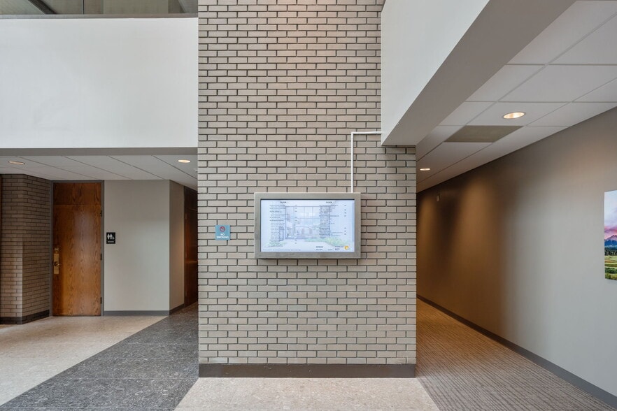 More Photos Of 11709 Old Ballas Rd, Saint Louis Medical For Sale