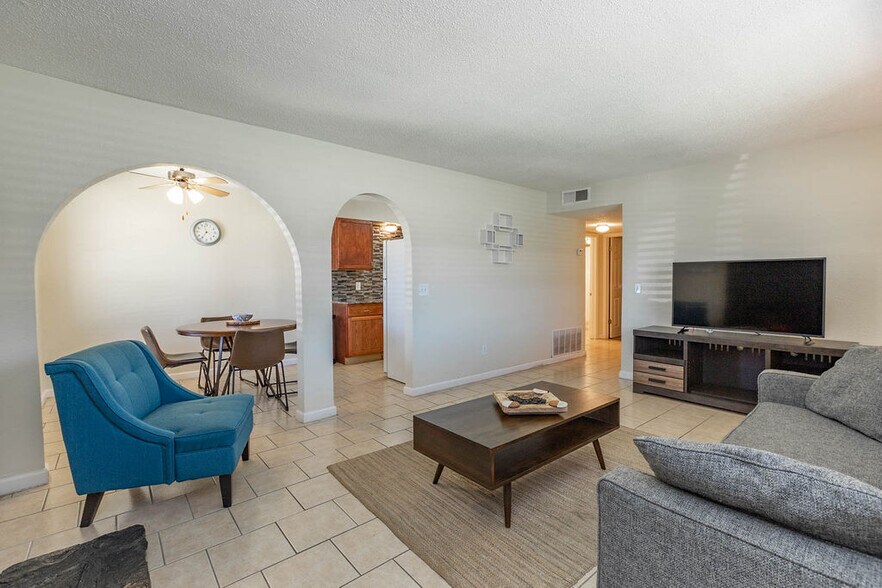 More Photos Of 7404 Lyrewood Ln, Oklahoma City Apartments For Sale