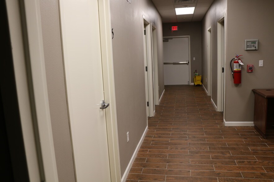 More Photos Of 3900 Joe Ramsey Blvd E, Greenville Medical For Lease