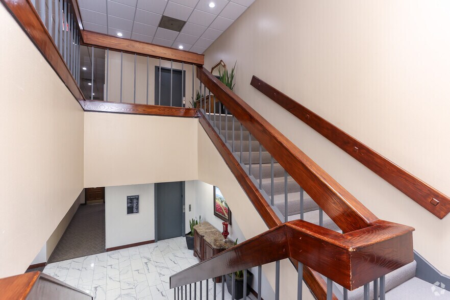 More Photos Of 2301 Ohio Dr, Plano Office For Lease