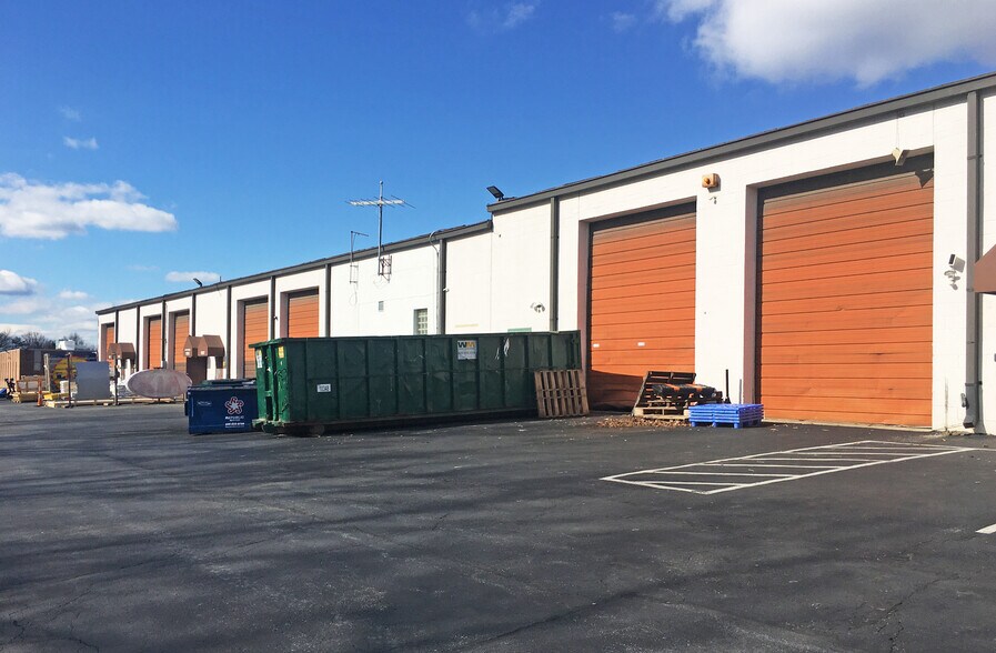 More Photos Of 12063 Tech Rd, Silver Spring Light Manufacturing For Sale