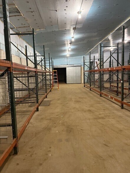 More Photos Of 2514 Foundry Pl, Clayville Industrial For Sale