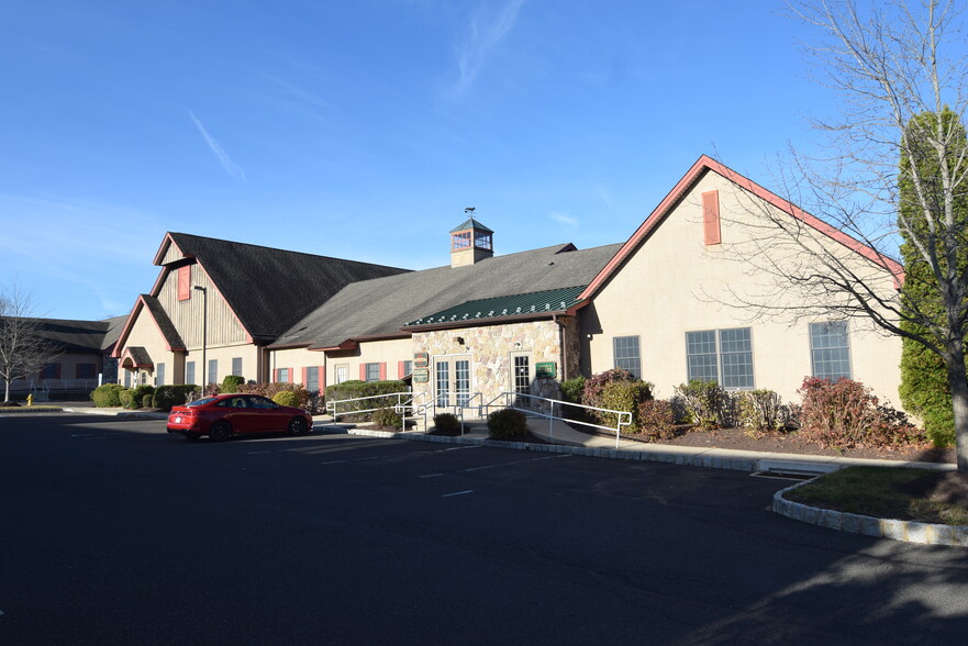 More Photos Of 1456 Ferry Rd, Doylestown Office For Sale
