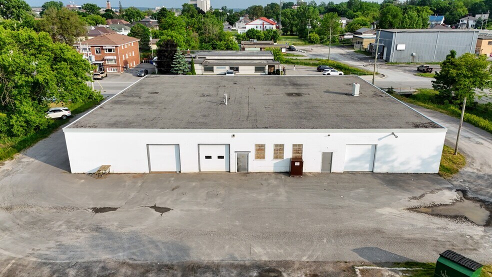 More Photos Of 58 Harriett St, Belleville Freestanding For Sale