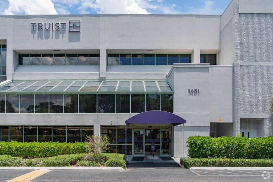 More Photos Of 1451 W Cypress Creek Rd, Fort Lauderdale Office For Lease