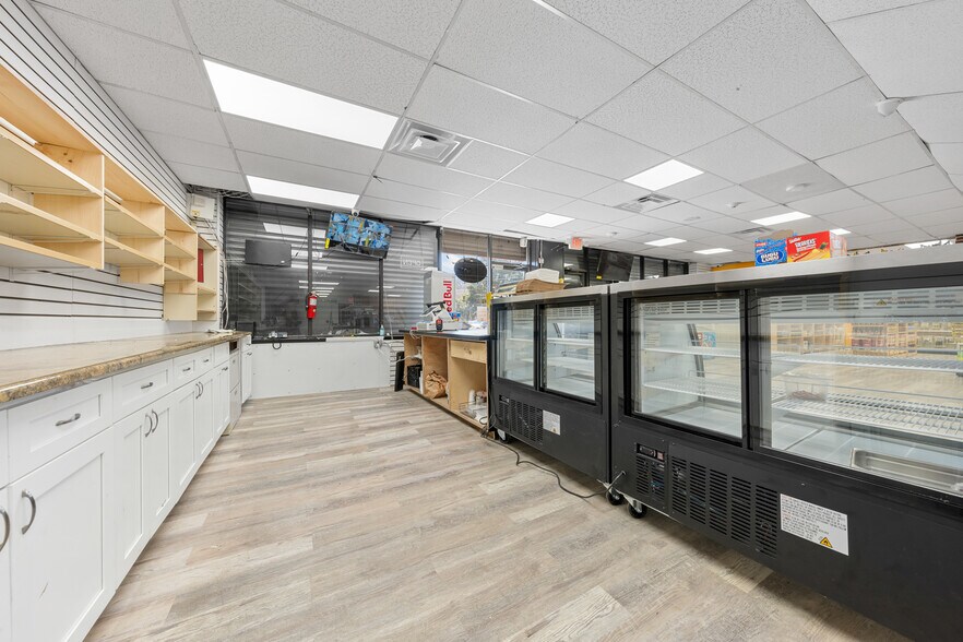 More Photos Of 2815 Montauk Hwy, Brookhaven General Retail For Sale
